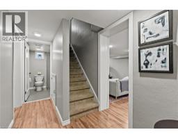 88 ROTHSAY Avenue - 26