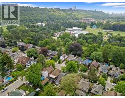 88 ROTHSAY Avenue - 47
