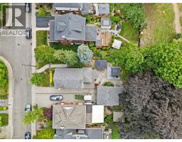 88 ROTHSAY Avenue - 50