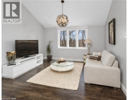 355 EDGEHILL Drive - 19