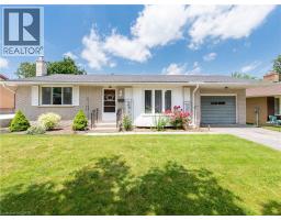 16 FERGUSSON Avenue - 1