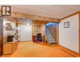 16 FERGUSSON Avenue - 22