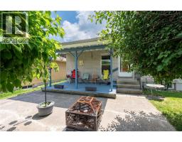 16 FERGUSSON Avenue - 37