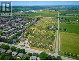 4188 VICTORIA Avenue - 3