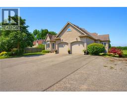 4188 VICTORIA Avenue - 5