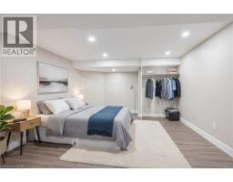 662 BURNETT Avenue - 28