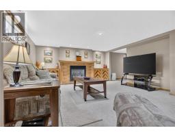 252 CHRISTOPHER Drive - 32
