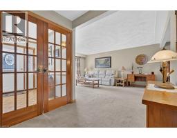 252 CHRISTOPHER Drive - 7