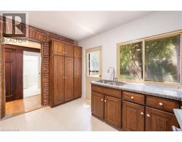 1274 BARTON Street E - 11