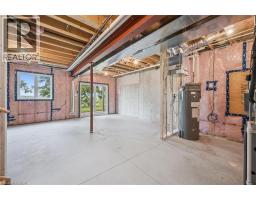 56 WALKER Road - 22