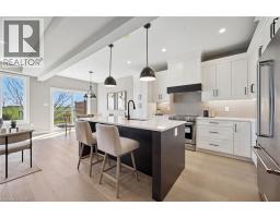 56 WALKER Road - 7