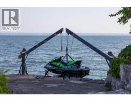 4038 LAKESHORE Road - 11