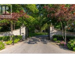4038 LAKESHORE Road - 12