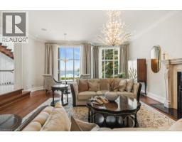 4038 LAKESHORE Road - 24
