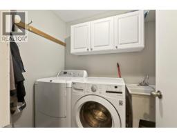 72 GURNETT Drive - 12