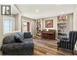 72 GURNETT Drive - 2