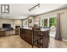 72 GURNETT Drive - 9
