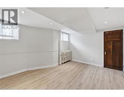 81 CARRICK Avenue - 25