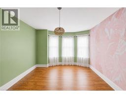 81 CARRICK Avenue - 30