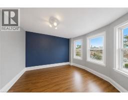 81 CARRICK Avenue - 32
