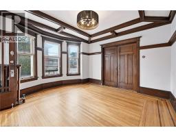81 CARRICK Avenue - 9