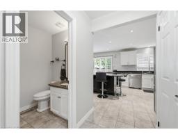 11 MAYNARD Street - 12