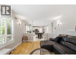 11 MAYNARD Street - 17