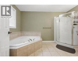 11 MAYNARD Street - 24