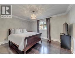 2067 HELMSLEY Avenue - 32