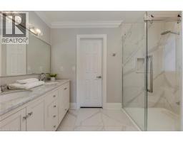 2067 HELMSLEY Avenue - 36