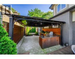 134 FAIRWOOD Place W - 40