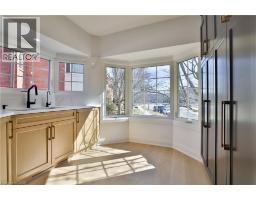 63 TRADEWIND Drive - 10
