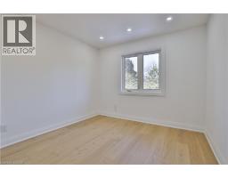 63 TRADEWIND Drive - 22