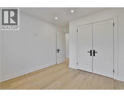 63 TRADEWIND Drive - 24