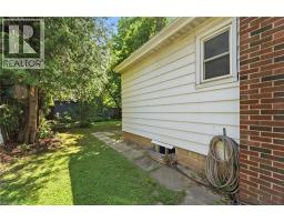 61 GLENMOUNT Avenue - 35