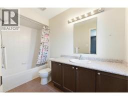 110 HIGHLAND Road E UnitNo. 75 - 16