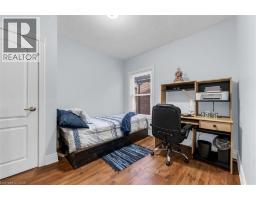 121 EDGEMONT Street N - 11