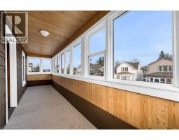 121 EDGEMONT Street N - 23