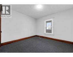 121 EDGEMONT Street N - 25