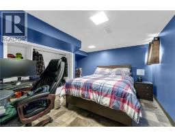 121 EDGEMONT Street N - 36