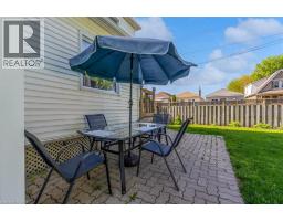 121 EDGEMONT Street N - 40