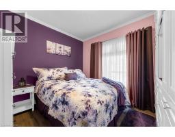 121 EDGEMONT Street N - 8