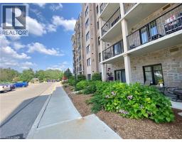 776 LAURELWOOD Drive UnitNo. 302 - 44