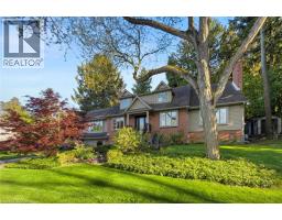 18 STONEGATE Drive - 2