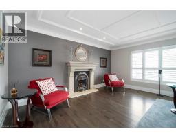 18 STONEGATE Drive - 22