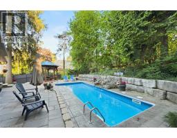 18 STONEGATE Drive - 4