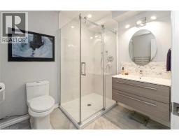 18 STONEGATE Drive - 42