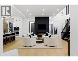 188 NISKA Road - 12