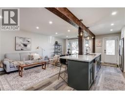 323 CRANBROOK Drive - 11
