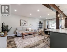 323 CRANBROOK Drive - 13